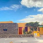 Marlau Con Piscina Privada Feriehus *