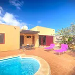 Marlau Con Piscina Privada