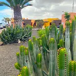 Feriehus Marlau Con Piscina Privada La Oliva